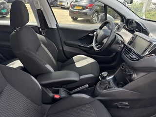 Peugeot 208 Peugeot 208 1.2 Blue Lion | nieuwe Distributieriem | - afbeelding nr 15