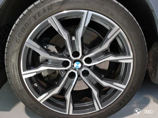 BMW X1 BMW X1 xDr25e M SPORT / PANODAK / HEADUP / TREKHAAK / HK AUDIO / 19