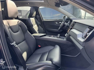 Volvo XC60 Volvo XC60 2.0 B4 / Schuifdak / Leder / Luxe - afbeelding nr 29