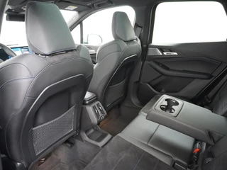 BMW 2 Serie BMW 2-serie Active Tourer 220i M-Sport HARMAN KARDON AUDIO| PANO |360 CAMERA | MEMORY SEAT - afbeelding nr 22