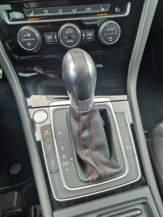 Volkswagen Golf Volkswagen Golf 2.0 TSI GTI Performance Virtual/Pano/Carbon/ - afbeelding nr 20