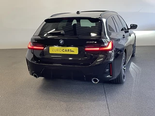 BMW 3 Serie BMW 3-serie Touring 330e xDrive Panoramadak Adaptive Cruise Innovation Pack Comfort Pack Travel Pack Full Options! - afbeelding nr 5