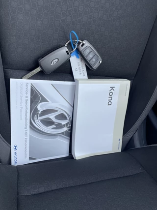 Hyundai Kona Hyundai Kona 1.0T Comfort | Navigatie via Apple Car Play | Achteruitrij camera | 18
