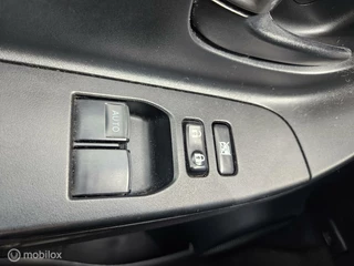 Toyota Yaris Toyota Yaris 1.0 VVT-i Access camera - afbeelding nr 18