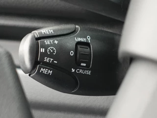 Peugeot Expert Peugeot Expert 180pk Automaat Long L3 Premium Dubbele Cabine Airco Bluetooth Trekhaak Bluetooth Cruise - afbeelding nr 21
