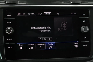 Volkswagen Tiguan Volkswagen Tiguan 1.5 TSI Life | Stoelverwarming | Trekhaak | LED Plus | Camera | Massage | Navigatie | Adaptive cruise | Ergo Active | Navigatie | Keyless - afbeelding nr 28