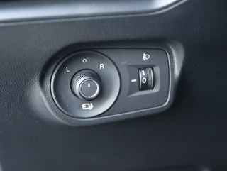 MG MG4 MG 4 Luxury 64 kWh Long Range  | Vehicle to load | Apple Carplay - afbeelding nr 35