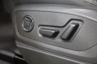 Audi e-tron Audi E-tron Sportback 55 Quattro S Line 95 kWh / Acc / Lane Assist / Elek Stoelen / 360 Camera / Sfeerverlichting / Open Panorama - afbeelding nr 12