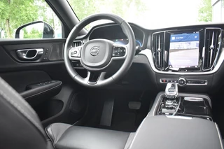 Volvo V60 Volvo V60 T6 350pk AWD Plus Dark | Climate | S/K Dak | Harman Kardon | Tre - afbeelding nr 40