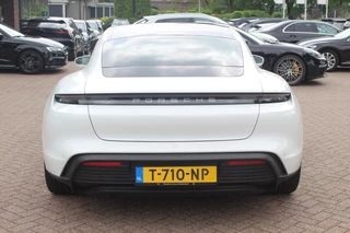 Porsche Taycan Porsche Taycan Performance 84 kWh / Panoramadak / 360Camera / Luchtvering / 20'' / Dodehoek / Stuurverwarming / Getint glas / Stoelverwarming / Warmtepomp - afbeelding nr 15