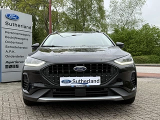 Ford Focus Ford Focus 1.0 EcoBoost Hybrid Active | 155pk Automaat | Adaptive cruise control | Winter Pack | Dodehoeksensoren | Camera | Privacy glass - afbeelding nr 6