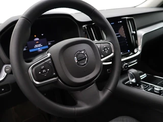 Volvo V60 Volvo V60 T6 PLUG-IN HYBRID ESSENTIAL EDITION 19INCH GETINT GLAS STOELVERW - afbeelding nr 14
