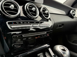 Mercedes-Benz C-Klasse Mercedes C-klasse AMG Pakket CarPlay Navi Cruise Climate Sensoren - afbeelding nr 17