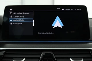 BMW 5 Serie BMW 5-serie 545e xDrive M Sport | Trekhaak | Adaptive cruise |  Stoel & stuurverwarming | Alcantara | Camera | Carplay | Sfeerverlichting | 19'' | Full LED | Park Assist - afbeelding nr 11