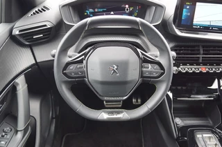 Peugeot e-2008 Peugeot e-2008 e-2008 EV GT Pack 50 kWh / Navi / Camera / Side-assist / ACC / PDC - afbeelding nr 35