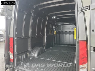 Iveco Daily Iveco Daily 35S21 3.0L 210PK 2x Schuifdeur LED ACC CarPlay L2H2 12m3 Airco - afbeelding nr 19