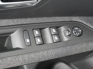 Peugeot 3008 Peugeot 3008 1.2 PureTech BL Exec - afbeelding nr 18