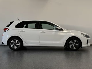 Hyundai i30 Hyundai i30 1.0 T-GDI Select | Airco | Cruise | Sensoren | Dealer onderhouden - afbeelding nr 11