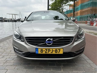 Volvo V60 Volvo V60 2.4 D6 AWD Plug-In Hybrid Momentum Navi Trekhaak Airco/ECC - afbeelding nr 41