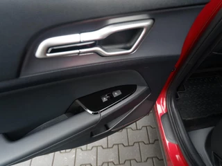 Kia Sportage Kia Sportage 1.6 T-GDi Plug-in Hybrid AWD DynamicPlusLine | Carplay | Adaptive cruise | Trekhaak - afbeelding nr 32
