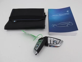 BMW 5 Serie BMW 5-serie 530e xDrive M Sport | Leder |  Stoel & stuurverwarming | Sfeerverlichting | Adaptief LED | Carplay | Camera | Live cockpit | Navigatie - afbeelding nr 16
