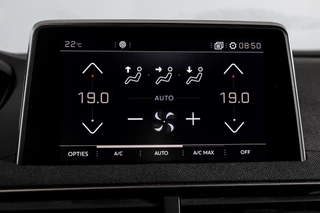 Peugeot 3008 Peugeot 3008 1.2 PureTech 130 PK GT Line | S/K-Panodak | Dig. Cockpit | Cruise | PDC | Camera | NAV | ECC | Elek. Klep | DAB | LM 19