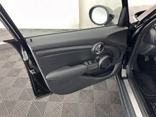 MINI One *PANO | NAVI-FULLMAP | HEATED-COMFORTSEATS | ECC | CRUISE | 17''ALU* - afbeelding nr 19