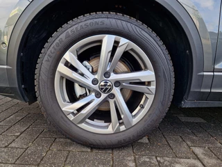Volkswagen T-Roc Volkswagen T-Roc 1.5 TSI DSG 3x R-Line /Pano /1e eig. /garantie - afbeelding nr 3