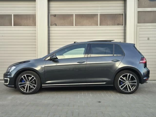 Volkswagen Golf Volkswagen Golf 1.4 TSI GTE DSG/Pano/ACC/Lane/Trekhaak/Led/ - afbeelding nr 4