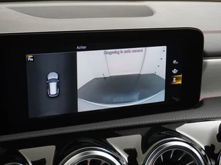 Mercedes-Benz CLA Mercedes-Benz CLA 200 AMG Shooting Brake // Panoramadak // Memory // Keyless // Carplay // Nightpakket // MultiBeam - afbeelding nr 40