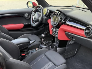 MINI Cabrio Mini Mini Cabrio 1.5 Pepper John Cooper Works - afbeelding nr 17