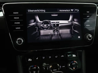 Škoda Superb Skoda Superb 1.4 TSI iV Laurin & Klement | Panoramadak |  Leder | Adaptive cruise | Canton Sound | Stoelverwarming | Standkachel | Carplay | Camera | Full LED | Memory - afbeelding nr 23