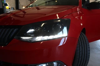 Škoda Fabia Škoda Fabia 1.2 TSI MONTE CARLO Climate Cruise Panorama 16LM Black Top!! - afbeelding nr 21