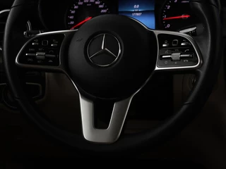 Mercedes-Benz GLC Mercedes-Benz GLC-klasse 200 Business Solution Limited | Panoramadak |  Leder | Stoelverwarming | Adaptive cruise | Trekhaak | Camera | Carplay - afbeelding nr 10