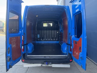 Renault Master Renault Master T35 2.3 dCi L2H3 Energy AIRCO / CRUISE CONTROLE / NAVI / TREKHAAK / 3 ZITS - afbeelding nr 13