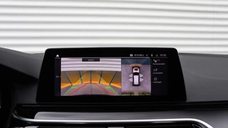 BMW 5 Serie BMW 5 Serie Touring M550d xDrive High Executive | Stoelventilatie | Harman/Kardon | M Onderstel Professional | Standkachel | Head-up | Trekhaak - afbeelding nr 26