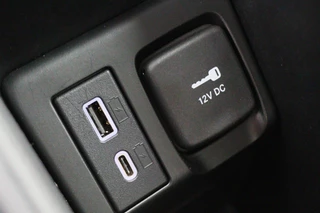 Fiat 500e Fiat 500e Icon 42 kWh Virtual Cockpit, Climate, Camera, Apple Carplay, Cruise, DAB, USB, 16'' - afbeelding nr 43