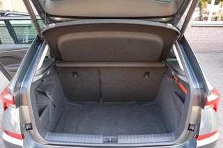 Škoda Kamiq Škoda Kamiq 1.0 TSI LEER/ELEC. ACHTERKLEP/CARPLAY/LED - afbeelding nr 12