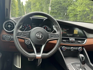 Alfa Romeo Giulia Alfa Romeo Giulia 2.0T Q4 Veloce, 19 inch, Performance!! - afbeelding nr 14
