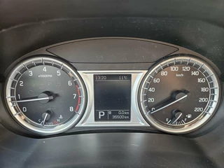 Suzuki Vitara Suzuki Vitara 1.6 Exclusive | Automaat | Slechts 35.500 KM! - afbeelding nr 18
