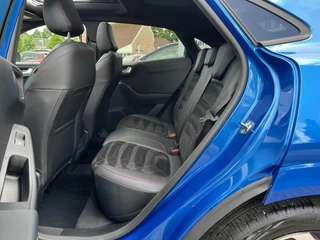 Ford Puma Ford Puma 1.0 EcoBoost Hybrid ST-Line X 155pk Automaat | Panoramadak | Afneembare trekhaak | Winter Pack | Adaptive cruise control | 360 graden camera | Bang&Olufsen | Elektrsiche achterklep | Matrix LED - afbeelding nr 13