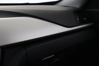 BMW 3 Serie BMW 3-serie Gran Turismo 320i Business | Sportstoelen | Navigatie |  Cruise control | Bluetooth | Parkeerhulp | Climate control - afbeelding nr 23