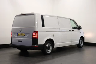 Volkswagen Transporter - Airco - Navi - Cruise - € 11.950,- Excl. - afbeelding nr 2