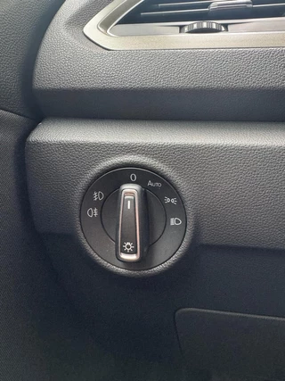Volkswagen T-Roc Volkswagen T-Roc 1.0 TSI Style | Adaptive Cruise Control | Climate Control | Navi | PDC | Trekhaak | Apple Carplay/Android Auto | - afbeelding nr 20