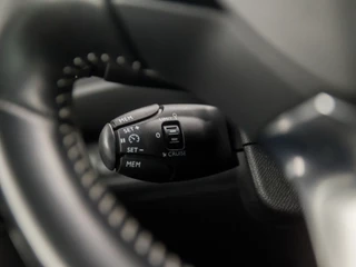 Peugeot 308 (PANORAMADAK, APPLE CARPLAY, GROOT NAVI, CLIMATE, GETINT GLAS, SPORTSTOELEN, PARKEERSENSOREN, DAB+, NIEUWE APK, NIEUWSTAAT) - afbeelding nr 19