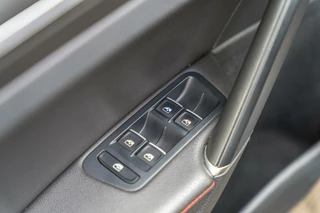 Volkswagen Golf Volkswagen Golf 2.0 TSI GTI Performance |Pano|Dyna|Leer|Keyless - afbeelding nr 42