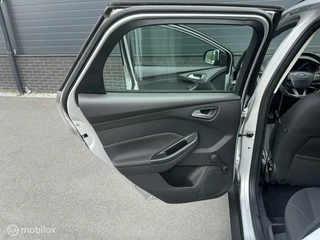 Ford Focus Ford Focus Wagon 1.0 Edition CLIMA*CRUISE*NAVIGATIE*PDC*NAP! - afbeelding nr 25