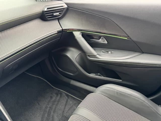 Peugeot 2008 Peugeot 2008 1.2 PURETECH AUT. 130PK GT LINE LED NAVI CAMERA TREKHAAK CARPLAY AIRCO - afbeelding nr 16