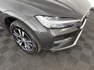Volvo XC60 Volvo XC60 2.0 T6 Plug-in Hybrid AWD Inscription Expression (INCL-BTW)  AUT. *PANO | LUXURY-LEATHER | FULL-LED | HEATED-SPORTSEATS | NAVI-FULLMAP | CAMERA | PDC | ADAPT.CRUISE | CARPLAY | DIGI-COCKPIT | BLIS | SIPS | KEYLESS | 18