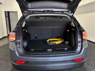 Jeep Compass Jeep Compass 4xe 240 Plug-in Hybrid Electric Upland | Achteruitrijcamera | Highway assist | - afbeelding nr 21